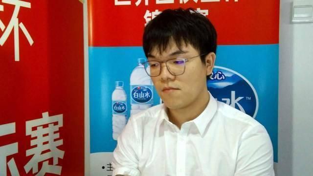 现今哈曼旗下JBL在市场上有非常高的品牌认知度，旗下产品的身影遍布世界各大影业制作公司和影厅；为了让三星LED电影屏系统拥有理想的声音，哈曼和三星研发团队携手为其精密定制了涵盖JBL扬声器、Crown功放和BSS 处理器在内的专业影院音频系统